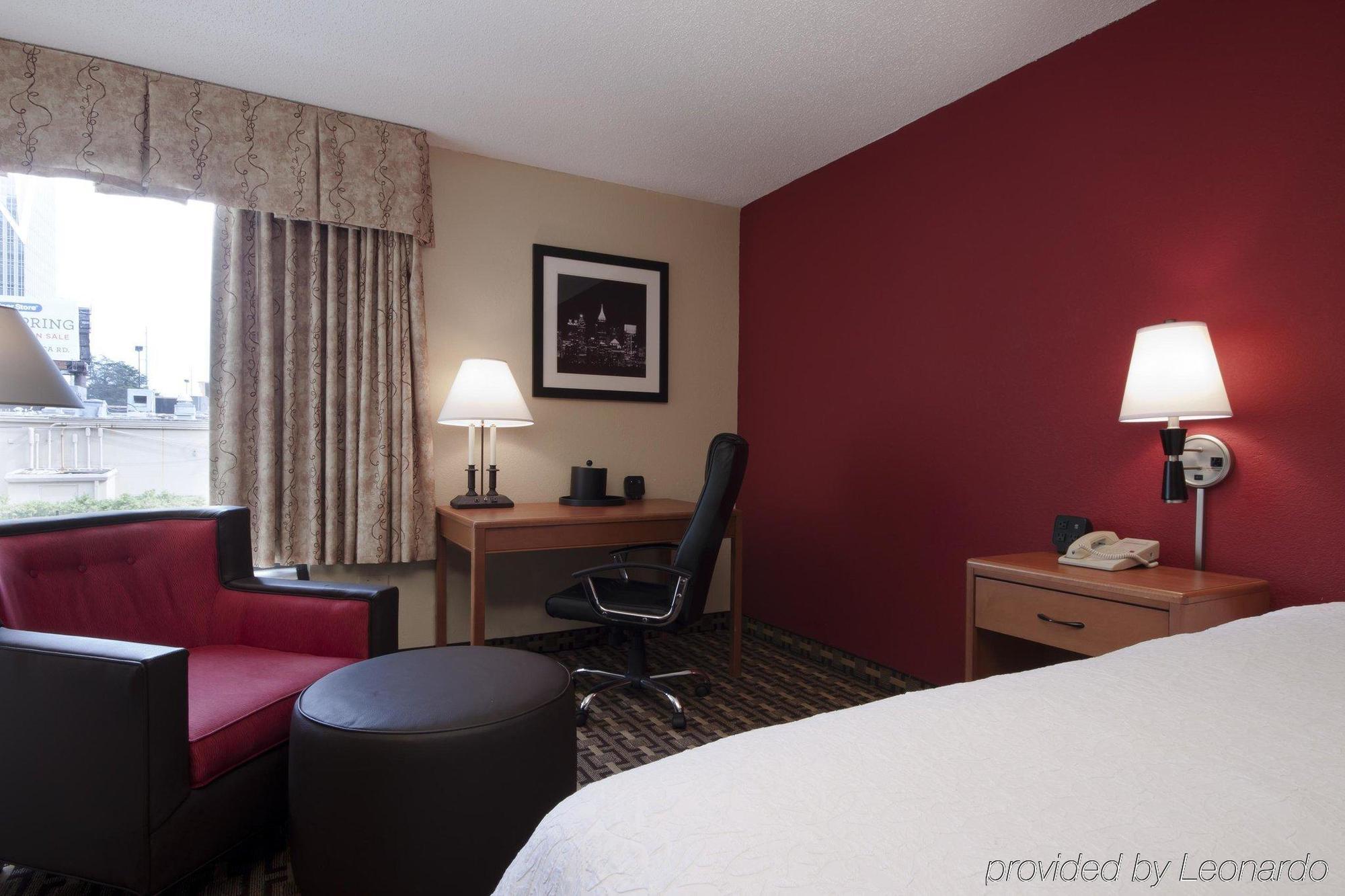 Hampton Inn Atlanta-Buckhead Zewnętrze zdjęcie